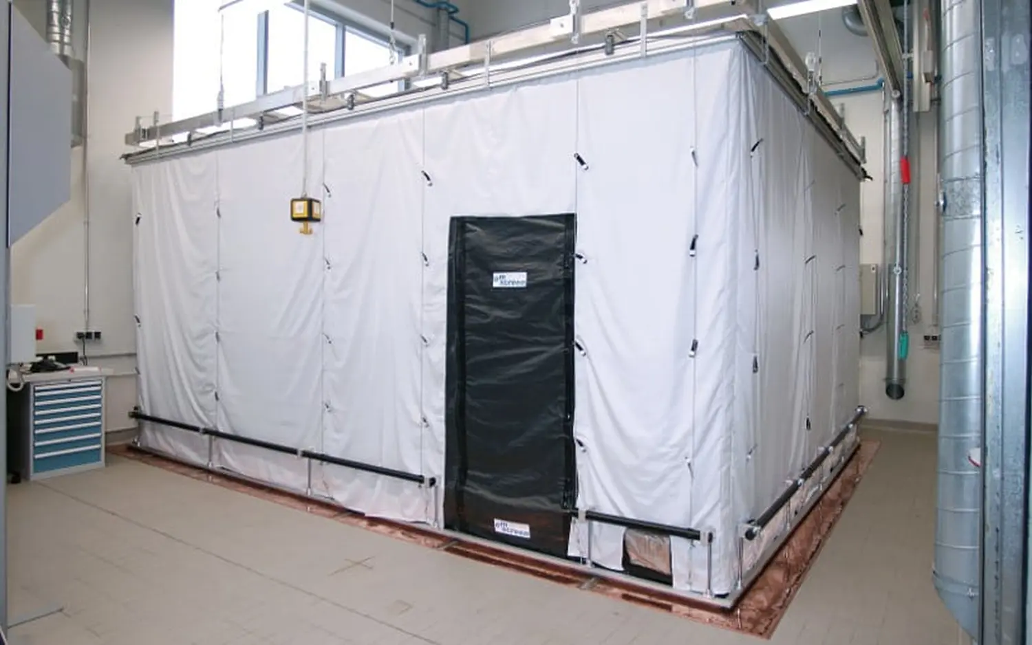 EMshield GmbH - Architecture and Corporate Security - Technical shielding